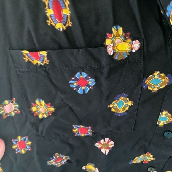 Zara Basic print, button down, High/low top size Medium - Picture 5 of 12